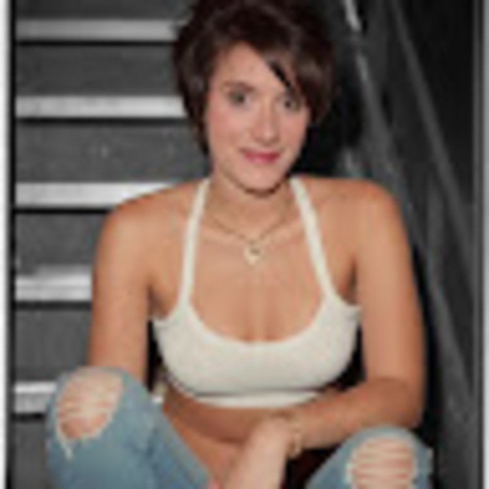 Meet your Posher, Bobbi lee